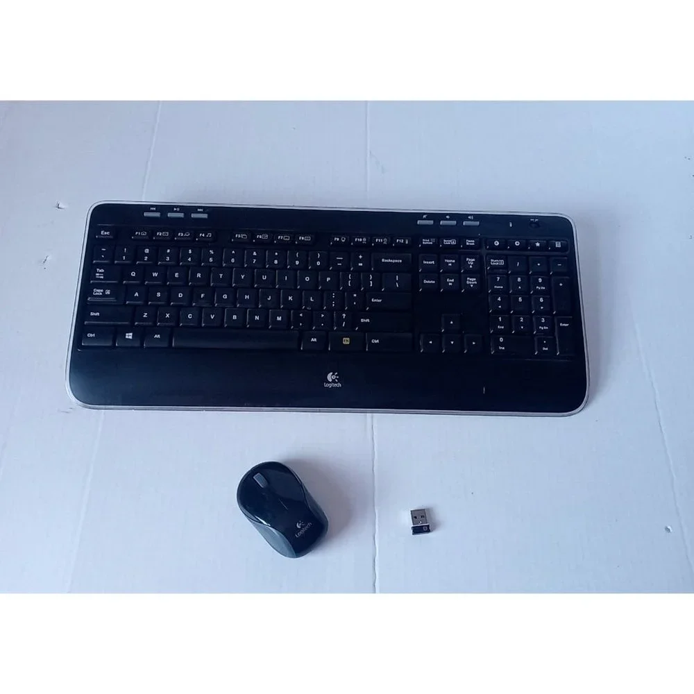 Logitech MK520 Advanced Wireless Keyboard & Mouse Combo K520 M187 Set